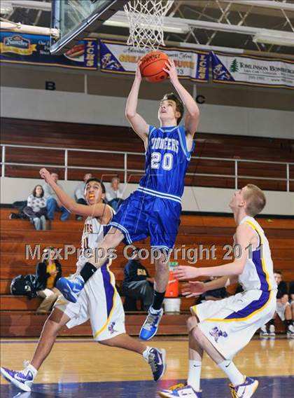 Thumbnail 2 in Lampeter-Strasburg @ Lancaster Catholic photogallery.
