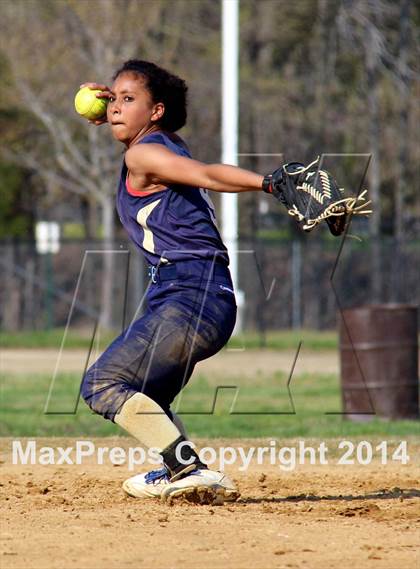 Thumbnail 1 in Granby @ Norview photogallery.