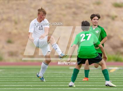 Thumbnail 1 in Elko vs Virgin (VVHS Bulldogs Invitational) photogallery.