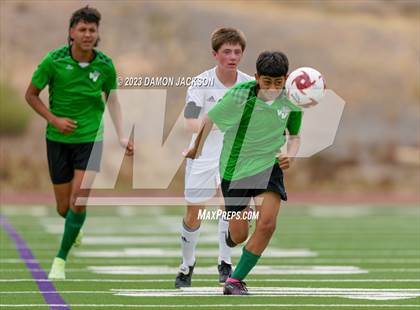 Thumbnail 3 in Elko vs Virgin (VVHS Bulldogs Invitational) photogallery.