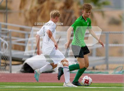 Thumbnail 3 in Elko vs Virgin (VVHS Bulldogs Invitational) photogallery.