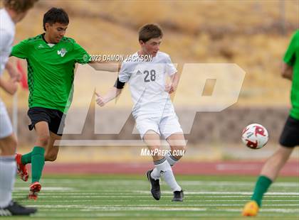 Thumbnail 2 in Elko vs Virgin (VVHS Bulldogs Invitational) photogallery.