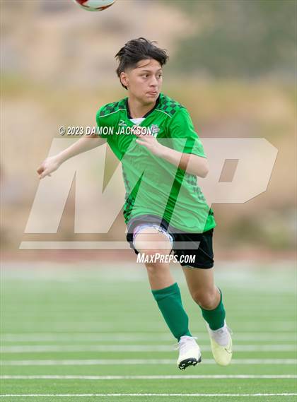 Thumbnail 3 in Elko vs Virgin (VVHS Bulldogs Invitational) photogallery.