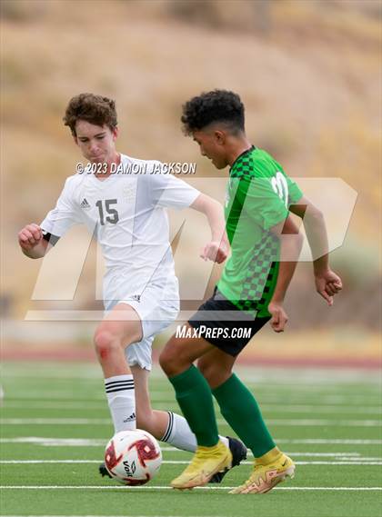 Thumbnail 3 in Elko vs Virgin (VVHS Bulldogs Invitational) photogallery.