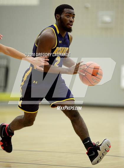 Thumbnail 1 in Fossil Ridge vs McKinney photogallery.