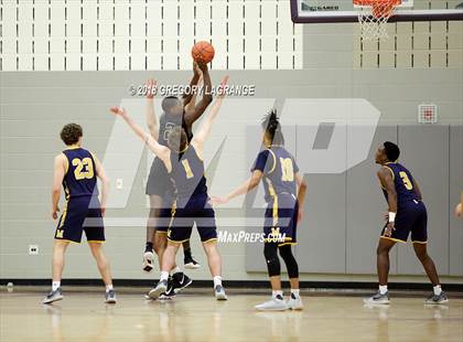 Thumbnail 3 in Fossil Ridge vs McKinney photogallery.