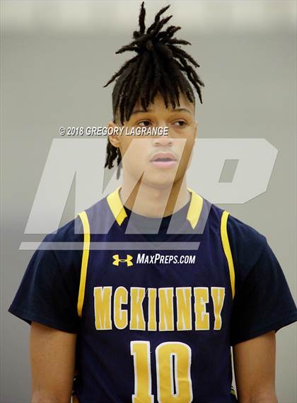 Thumbnail 2 in Fossil Ridge vs McKinney photogallery.