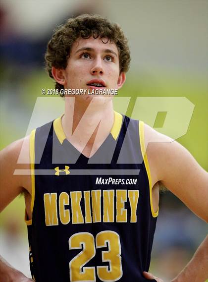 Thumbnail 2 in Fossil Ridge vs McKinney photogallery.