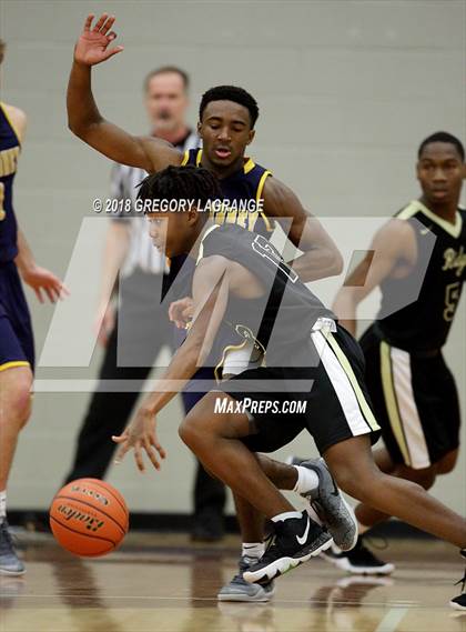 Thumbnail 1 in Fossil Ridge vs McKinney photogallery.