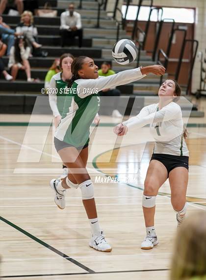 Thumbnail 2 in FR: Liberty @ Basha photogallery.