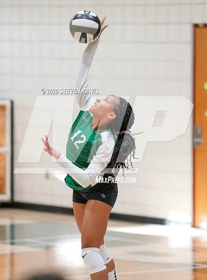 Thumbnail 2 in FR: Liberty @ Basha photogallery.