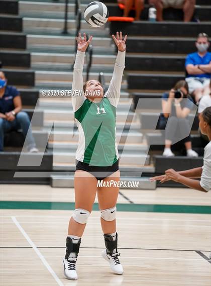 Thumbnail 2 in FR: Liberty @ Basha photogallery.