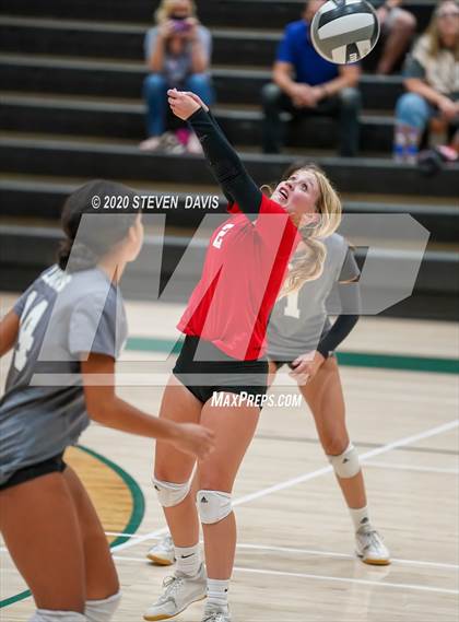 Thumbnail 3 in FR: Liberty @ Basha photogallery.