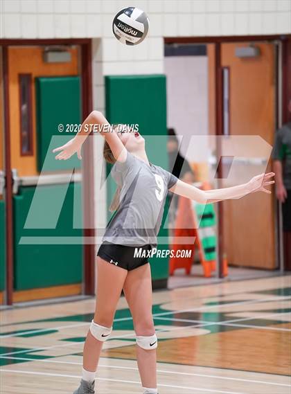 Thumbnail 2 in FR: Liberty @ Basha photogallery.