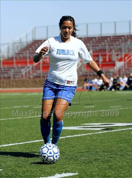 Thumbnail 2 in Turlock vs. Shasta (Foothill Mustang Kick Off) photogallery.