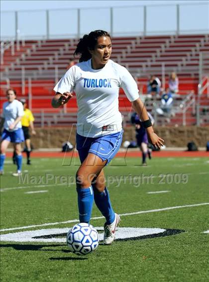 Thumbnail 1 in Turlock vs. Shasta (Foothill Mustang Kick Off) photogallery.