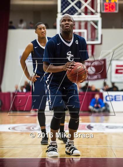 Thumbnail 2 in Sierra Canyon vs. Montverde Academy (Spalding Hoophall Classic) photogallery.