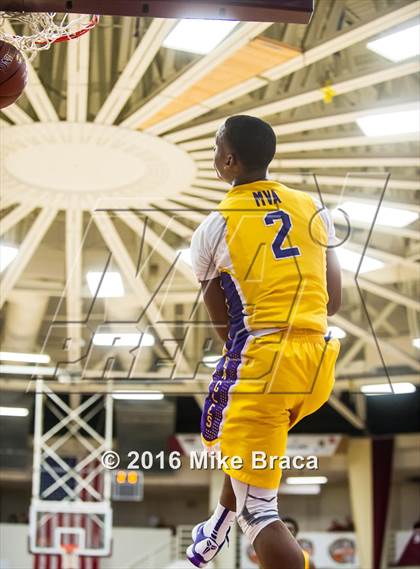 Thumbnail 1 in Sierra Canyon vs. Montverde Academy (Spalding Hoophall Classic) photogallery.
