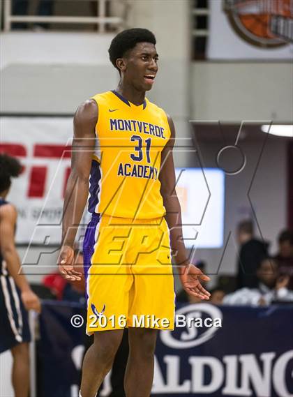 Thumbnail 2 in Sierra Canyon vs. Montverde Academy (Spalding Hoophall Classic) photogallery.