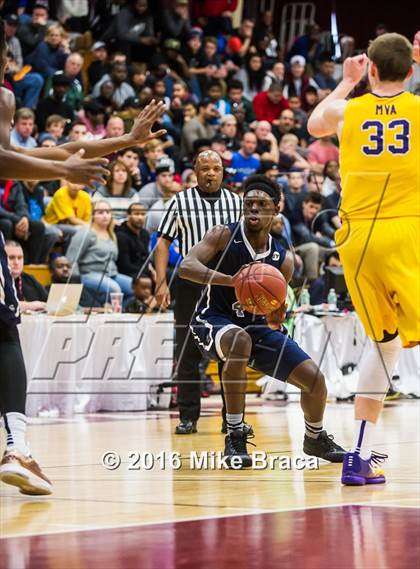 Thumbnail 3 in Sierra Canyon vs. Montverde Academy (Spalding Hoophall Classic) photogallery.