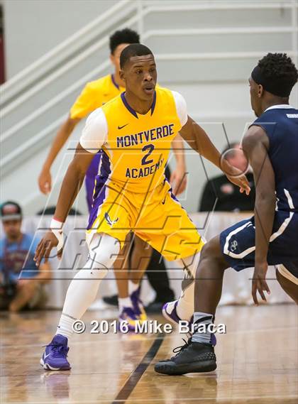 Thumbnail 1 in Sierra Canyon vs. Montverde Academy (Spalding Hoophall Classic) photogallery.