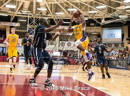 Thumbnail 2 in Sierra Canyon vs. Montverde Academy (Spalding Hoophall Classic) photogallery.
