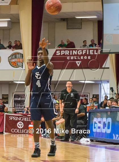 Thumbnail 3 in Sierra Canyon vs. Montverde Academy (Spalding Hoophall Classic) photogallery.