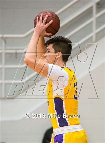 Thumbnail 3 in Sierra Canyon vs. Montverde Academy (Spalding Hoophall Classic) photogallery.