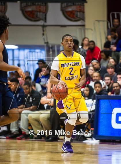 Thumbnail 3 in Sierra Canyon vs. Montverde Academy (Spalding Hoophall Classic) photogallery.