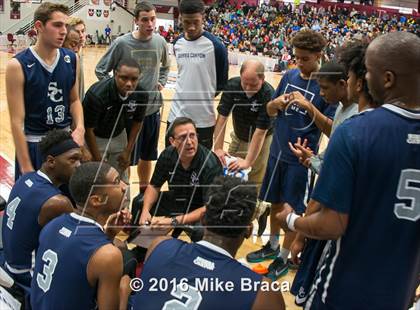 Thumbnail 2 in Sierra Canyon vs. Montverde Academy (Spalding Hoophall Classic) photogallery.