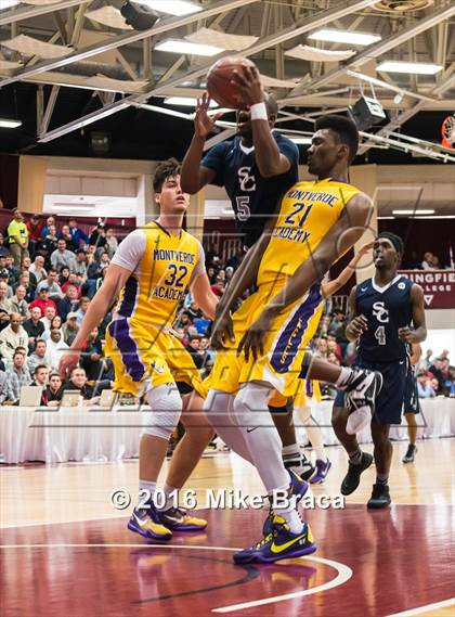 Thumbnail 1 in Sierra Canyon vs. Montverde Academy (Spalding Hoophall Classic) photogallery.