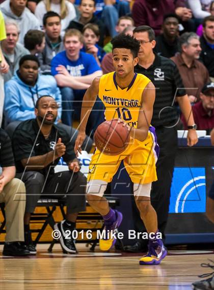 Thumbnail 2 in Sierra Canyon vs. Montverde Academy (Spalding Hoophall Classic) photogallery.