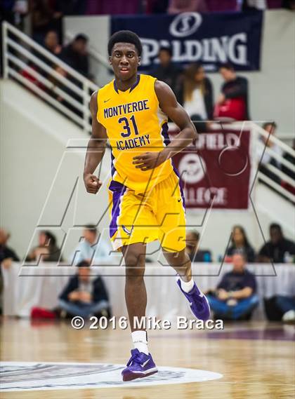 Thumbnail 2 in Sierra Canyon vs. Montverde Academy (Spalding Hoophall Classic) photogallery.