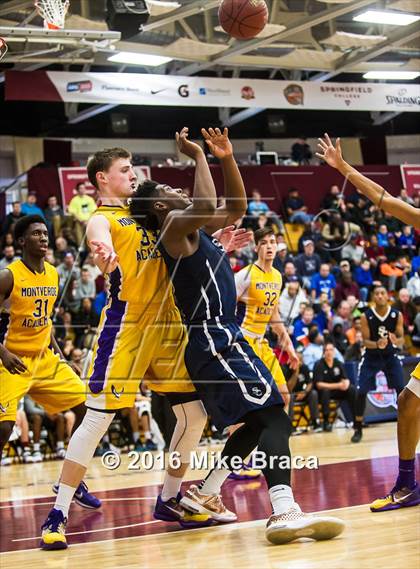 Thumbnail 1 in Sierra Canyon vs. Montverde Academy (Spalding Hoophall Classic) photogallery.