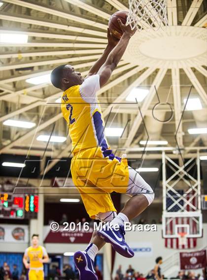Thumbnail 3 in Sierra Canyon vs. Montverde Academy (Spalding Hoophall Classic) photogallery.