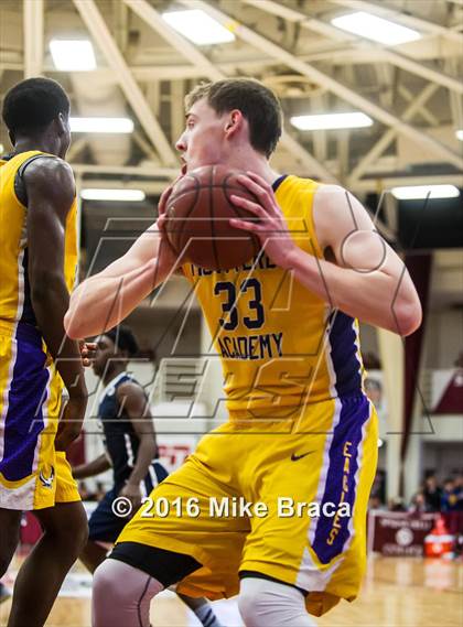 Thumbnail 1 in Sierra Canyon vs. Montverde Academy (Spalding Hoophall Classic) photogallery.