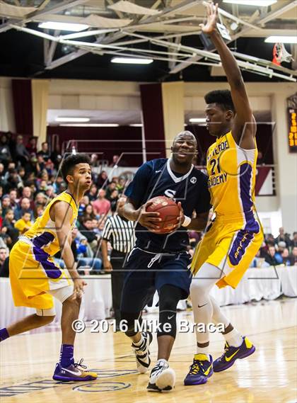 Thumbnail 3 in Sierra Canyon vs. Montverde Academy (Spalding Hoophall Classic) photogallery.