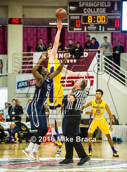 Thumbnail 1 in Sierra Canyon vs. Montverde Academy (Spalding Hoophall Classic) photogallery.
