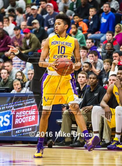 Thumbnail 1 in Sierra Canyon vs. Montverde Academy (Spalding Hoophall Classic) photogallery.