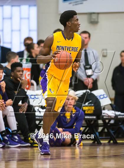 Thumbnail 3 in Sierra Canyon vs. Montverde Academy (Spalding Hoophall Classic) photogallery.