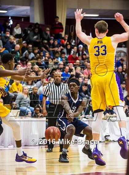 Thumbnail 1 in Sierra Canyon vs. Montverde Academy (Spalding Hoophall Classic) photogallery.