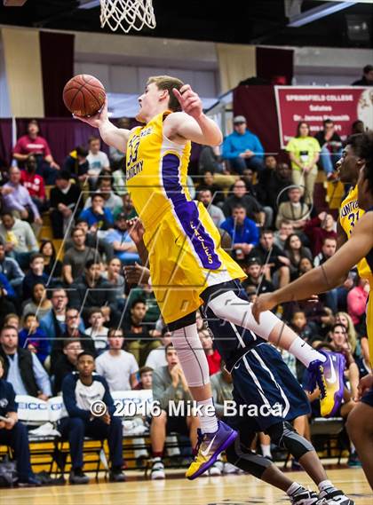 Thumbnail 1 in Sierra Canyon vs. Montverde Academy (Spalding Hoophall Classic) photogallery.