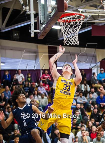 Thumbnail 2 in Sierra Canyon vs. Montverde Academy (Spalding Hoophall Classic) photogallery.