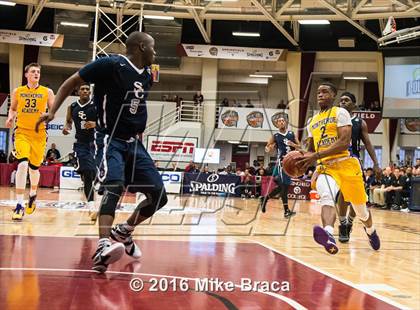 Thumbnail 1 in Sierra Canyon vs. Montverde Academy (Spalding Hoophall Classic) photogallery.