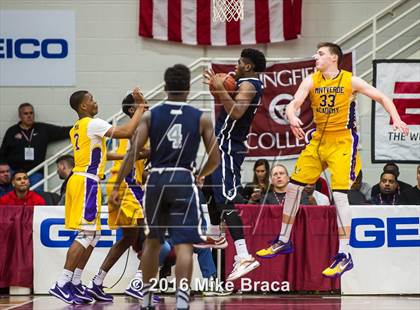 Thumbnail 2 in Sierra Canyon vs. Montverde Academy (Spalding Hoophall Classic) photogallery.