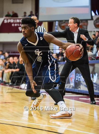 Thumbnail 1 in Sierra Canyon vs. Montverde Academy (Spalding Hoophall Classic) photogallery.