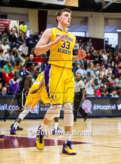 Thumbnail 2 in Sierra Canyon vs. Montverde Academy (Spalding Hoophall Classic) photogallery.