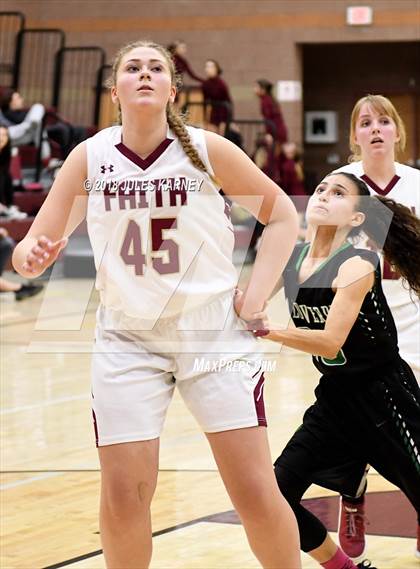Thumbnail 1 in Palo Verde vs Faith Lutheran photogallery.