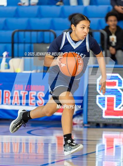 Thumbnail 1 in Downey @ San Leandro photogallery.