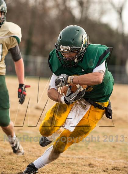 Thumbnail 3 in Loudoun Valley vs Northside (VHSL 3A Semifinal) photogallery.